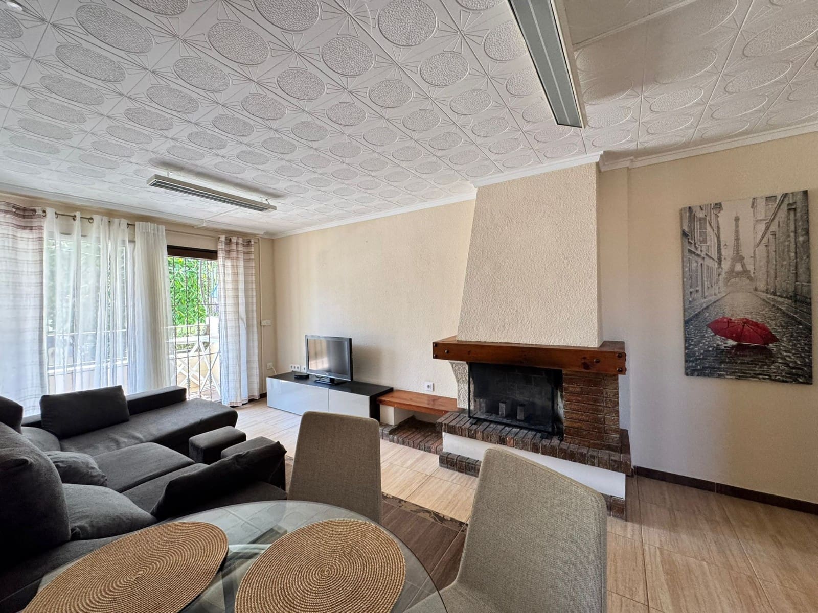 5 bedroom Townhouse for sale in Punta Prima with garage - € 440,000 (Ref: 9463798)