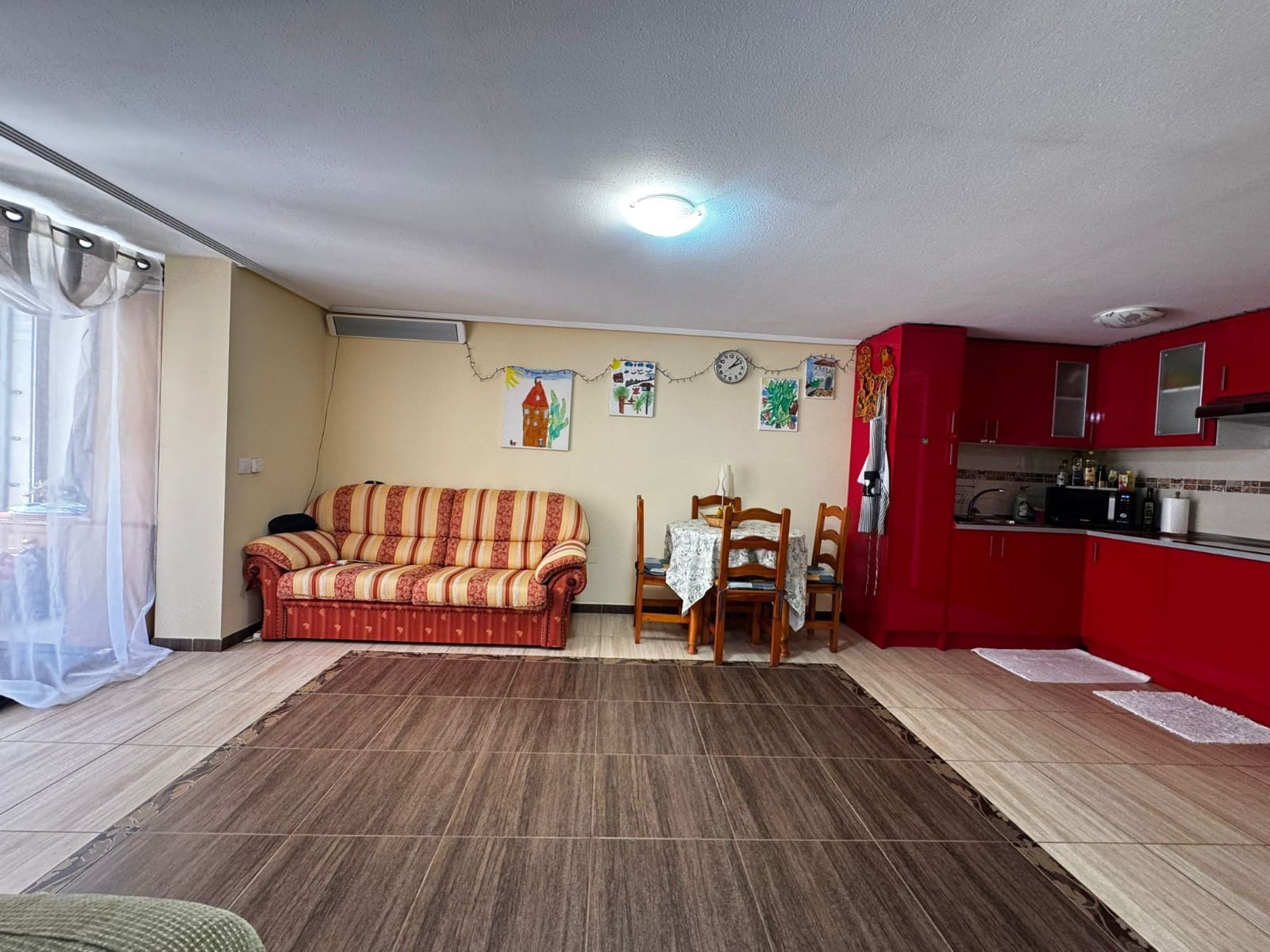 5 bedroom Townhouse for sale in Punta Prima with garage - € 440,000 (Ref: 9463798)