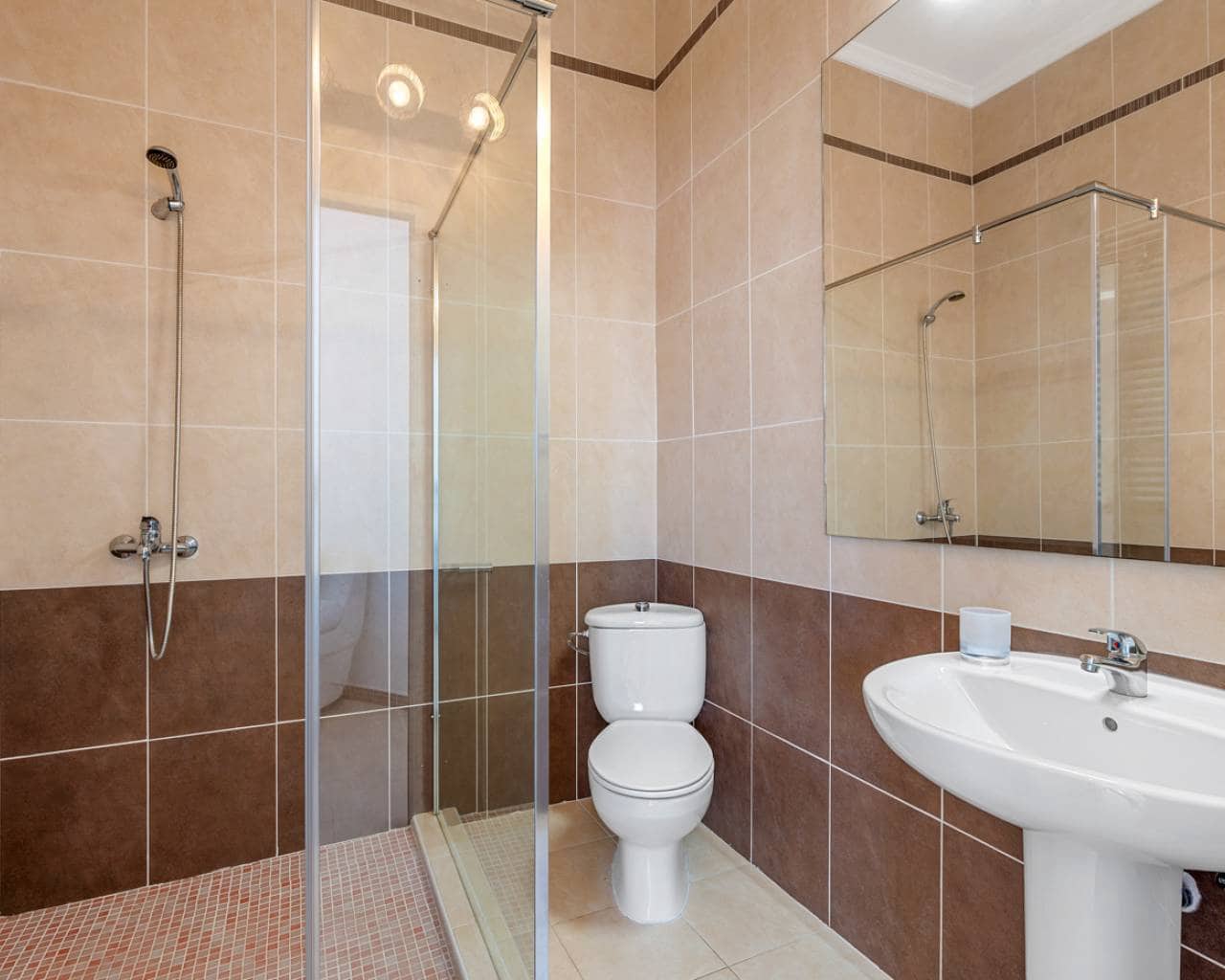 7 bedroom Villa for sale in Ciudad Quesada with pool garage - € 1,500,000 (Ref: 9463799)