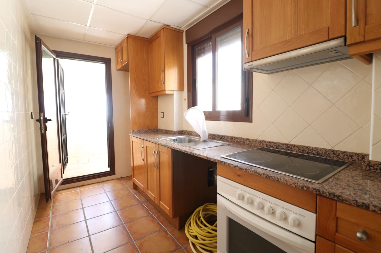 Chalet de 3 habitaciones en Algorfa en venta con piscina garaje - 225.000 € (Ref: 9463801)