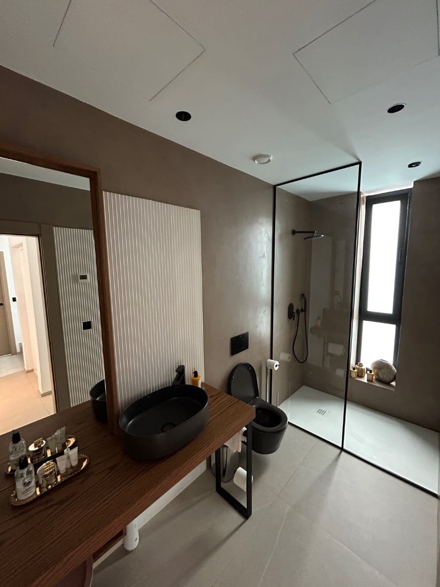 Chalet de 6 habitaciones en La Nucia en venta con piscina - 1.375.000 € (Ref: 9463803)