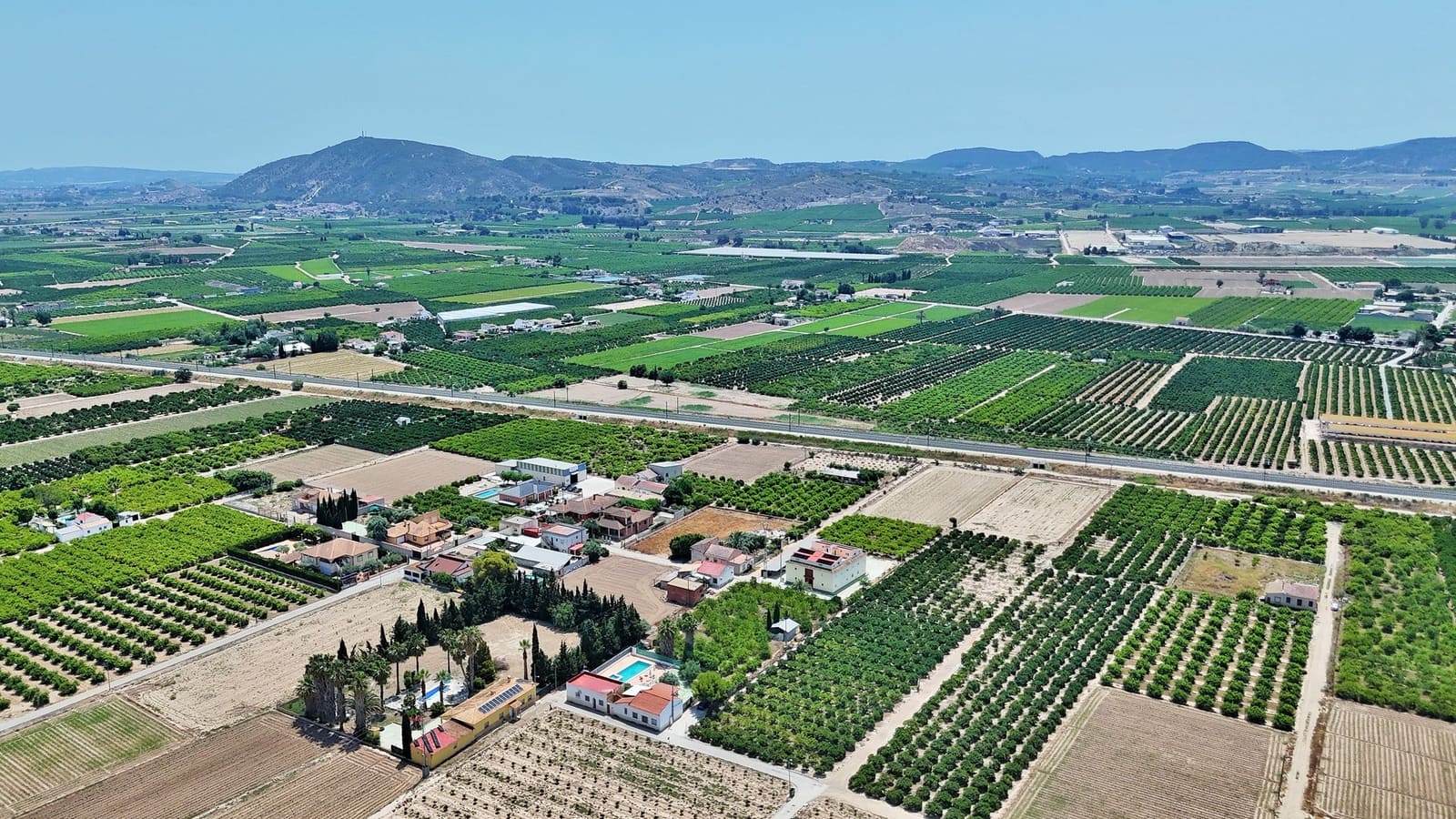 Chalet de 3 habitaciones en Los Desamparados en venta - 199.000 € (Ref: 9463808)