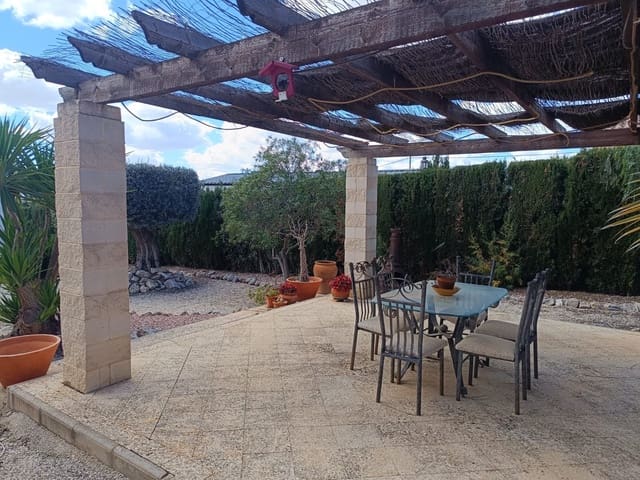 3 quarto Moradia para venda em Fortuna com piscina - 299 995 € (Ref: 9463814)