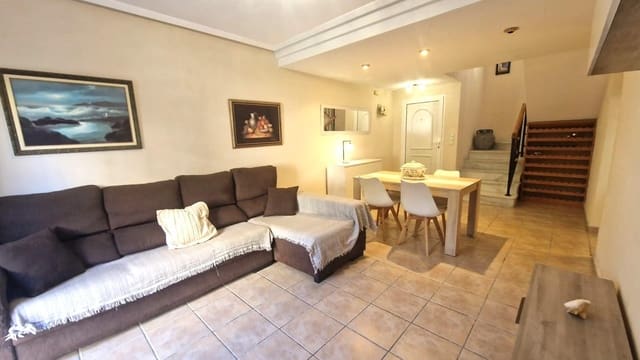 3 camera da letto Casa in vendita in Aguas Nuevas, Torrevieja con piscina garage - 210.000 € (Rif: 9463818)