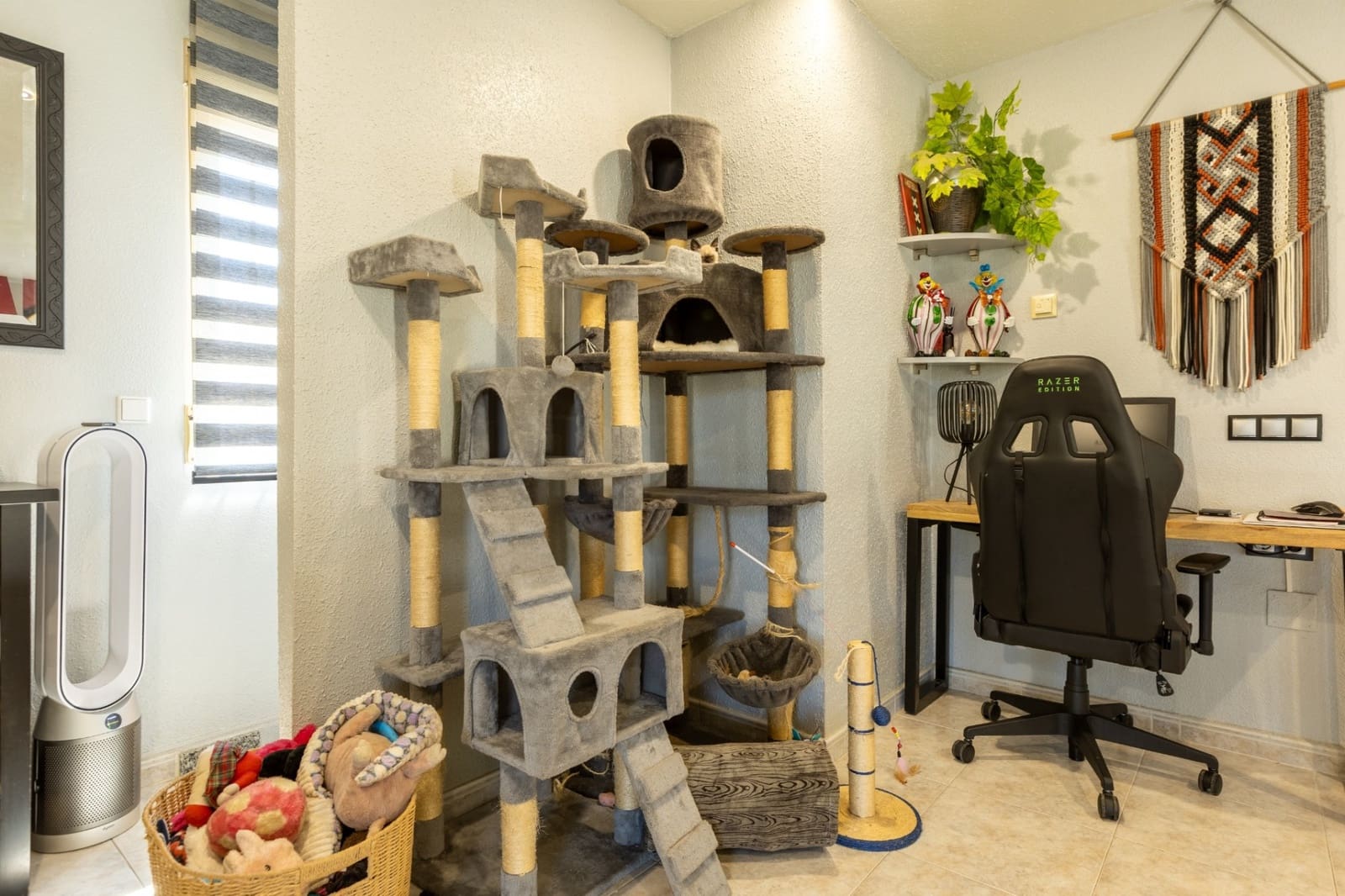 5 bedroom Villa for sale in Benijofar with pool - € 498,000 (Ref: 9463821)