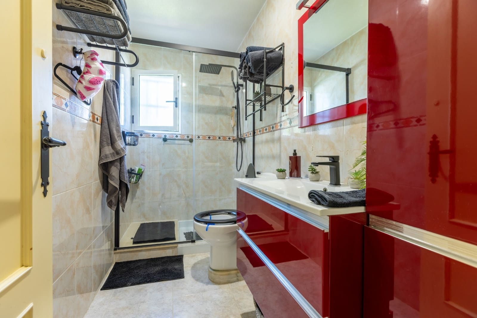 5 bedroom Villa for sale in Benijofar with pool - € 498,000 (Ref: 9463821)