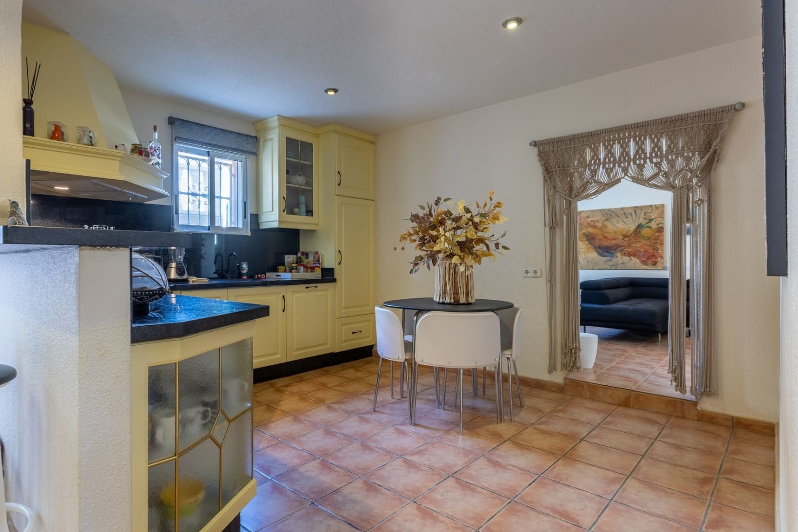 5 bedroom Villa for sale in Benijofar with pool - € 498,000 (Ref: 9463821)