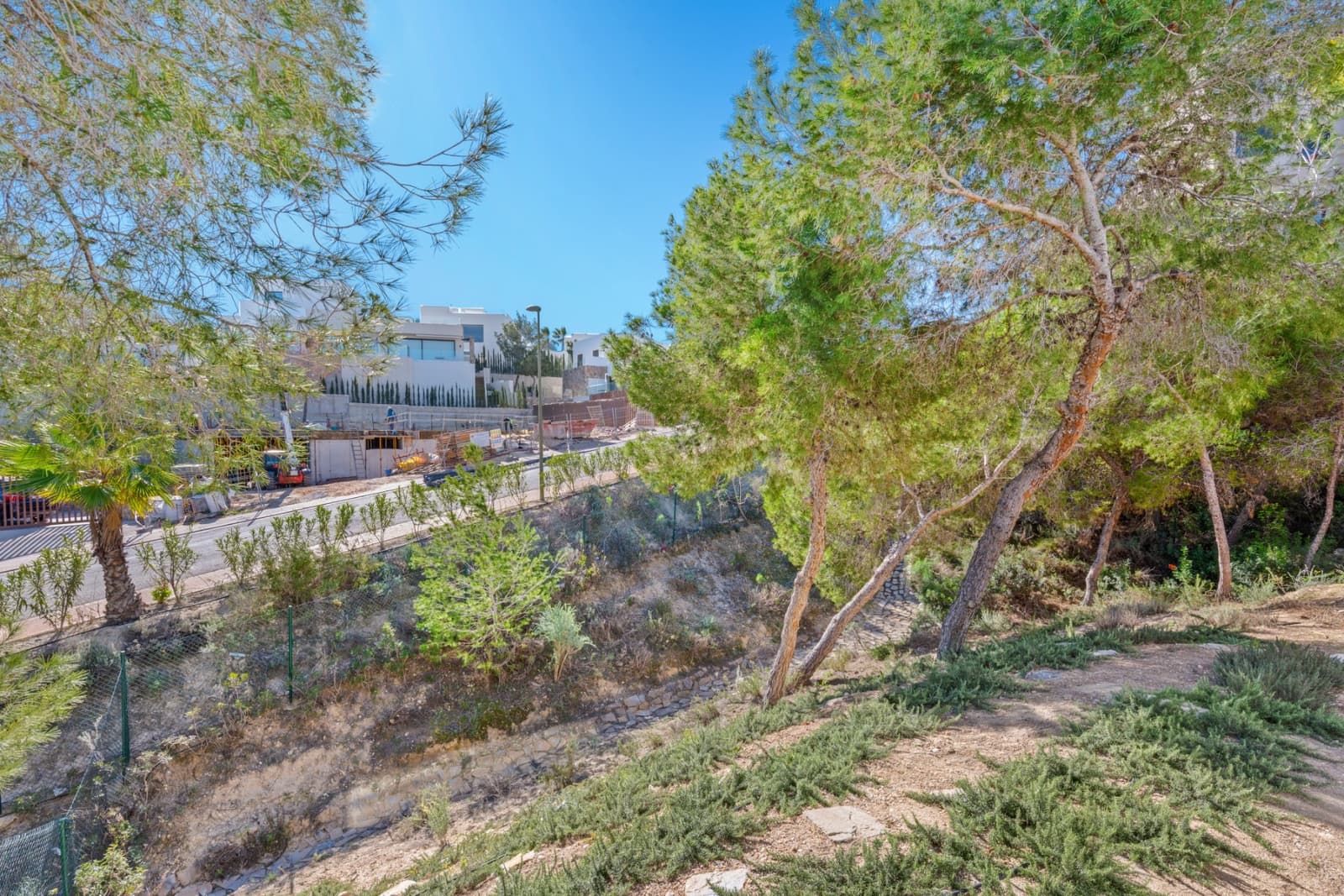 4 quarto Moradia para venda em Las Colinas Golf com piscina - 900 000 € (Ref: 9463824)