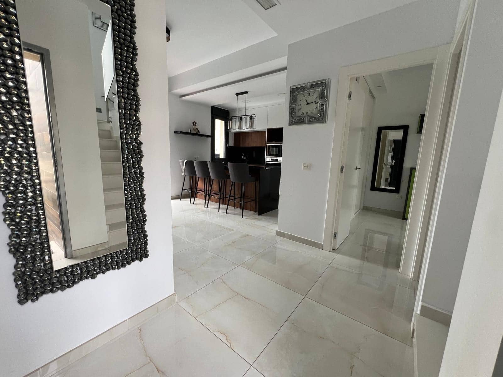 3 sypialnia Willa na sprzedaż w Orihuela Costa z basenem garażem - 499 000 € (Ref: 9463826)