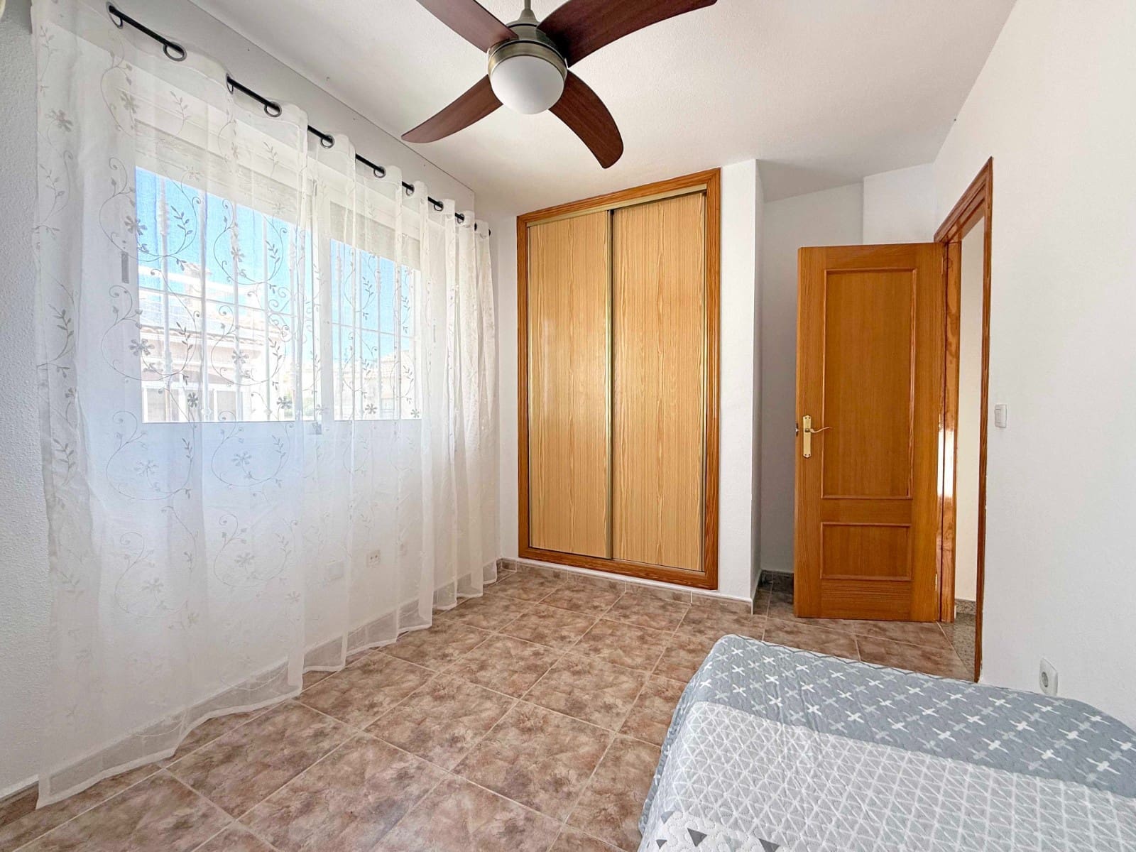 3 bedroom Villa for sale in Los Altos with pool garage - € 184,900 (Ref: 9463829)