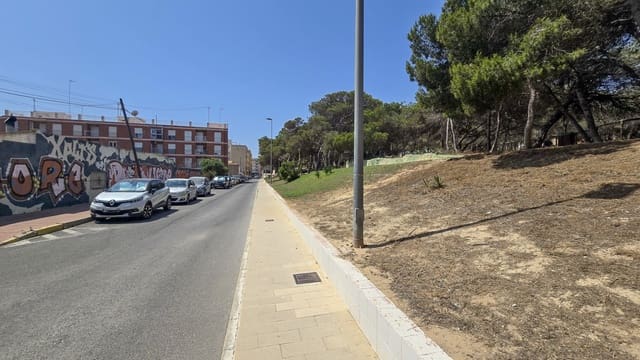 Solar/Parcela en Zona Pueblo, Guardamar del Segura en venta - 2.200.000 € (Ref: 9463831)