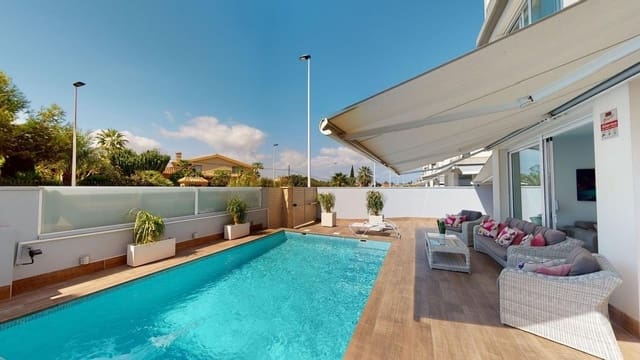 4 sypialnia Willa na sprzedaż w El Molino, Torrevieja z basenem - 599 950 € (Ref: 9463833)