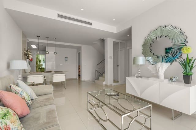 4 slaapkamer Villa te koop in El Molino, Torrevieja met zwembad - € 580.000 (Ref: 9463833)