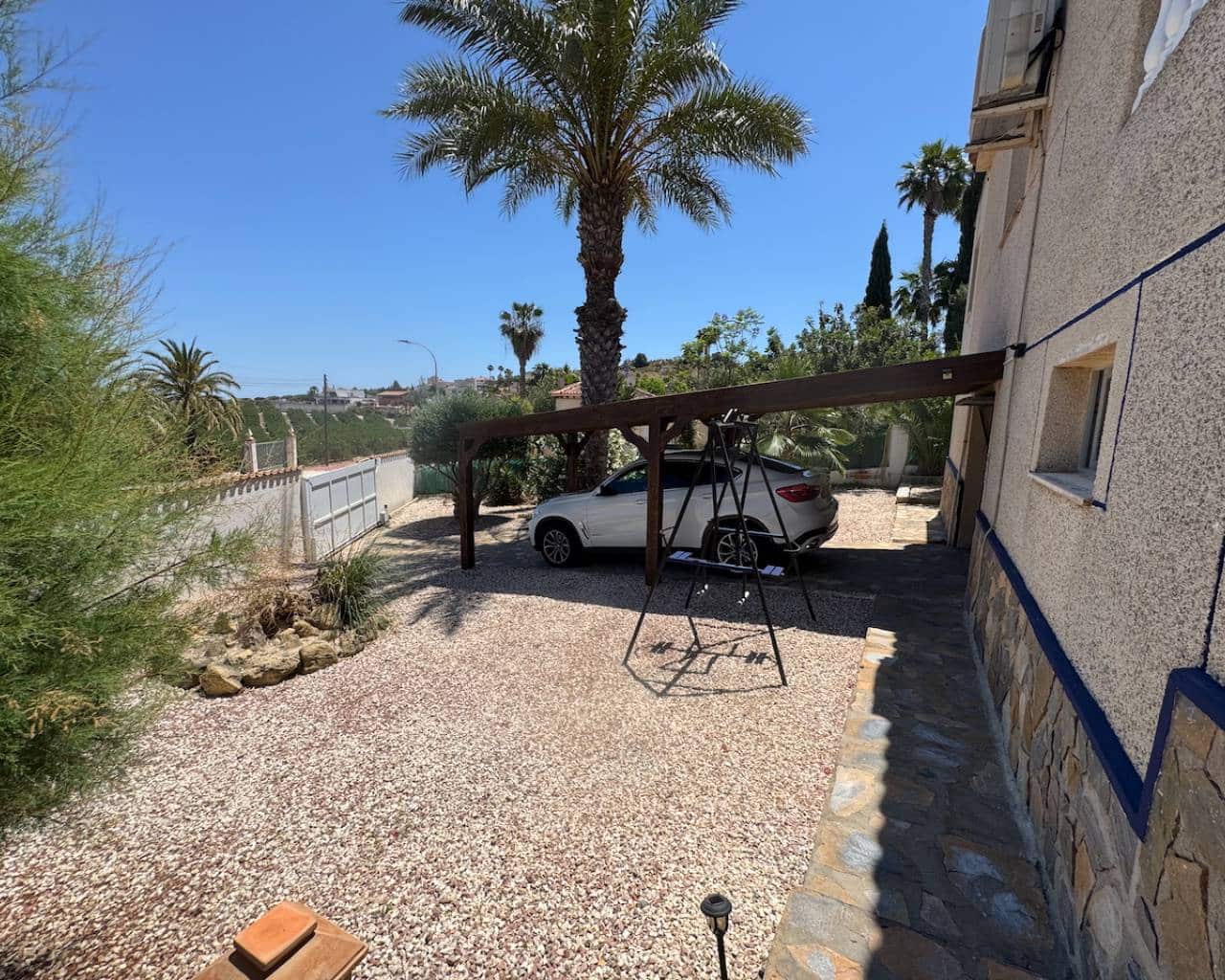 5 bedroom Villa for sale in Algorfa with pool garage - € 685,000 (Ref: 9463839)