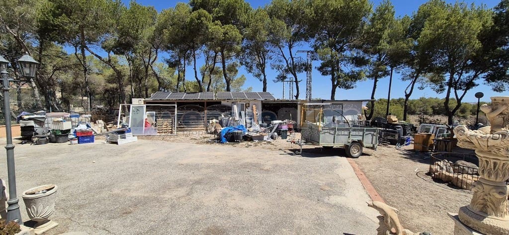 8 Zimmer Villa zu verkaufen in Los Balcones mit Pool Garage - 729.950 € (Ref: 9463841)