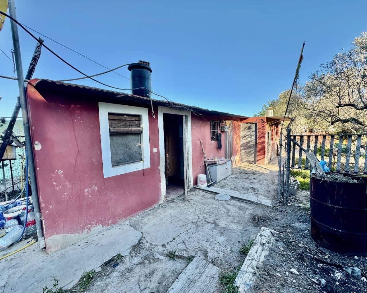 4 slaapkamer Finca/Landhuis te koop in Guardamar del Segura met garage - € 190.000 (Ref: 9463848)