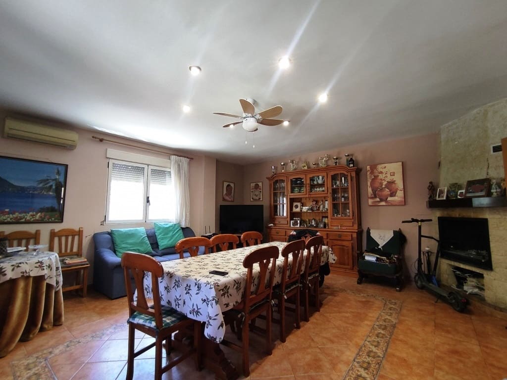 4 Zimmer Finca/Landgut zu verkaufen in Cocentaina mit Pool Garage - 250.000 € (Ref: 9463850)