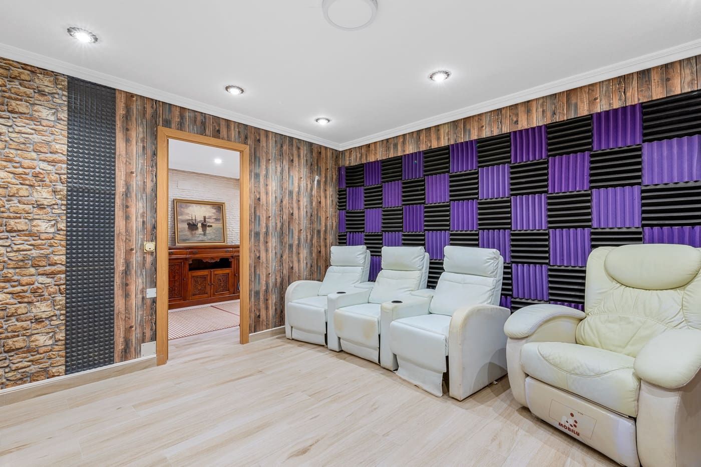 4 soveværelse Villa til salg i Torrevieja med swimmingpool garage - € 689.000 (Ref: 9463851)