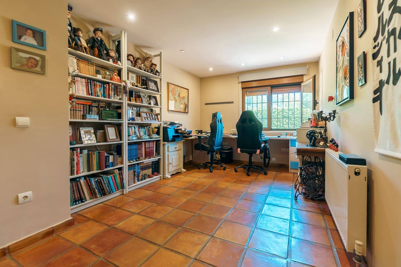 5 bedroom Villa for sale in La Nucia with pool - € 899,000 (Ref: 9463854)