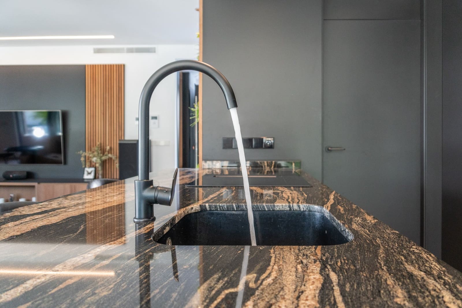 Chalet de 2 habitaciones en Los Balcones en venta con piscina garaje - 649.000 € (Ref: 9463878)