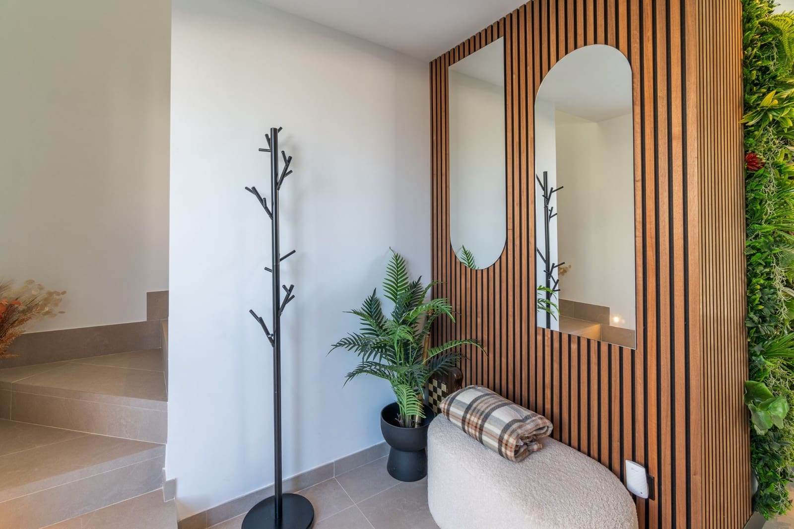 Chalet de 2 habitaciones en Los Balcones en venta con piscina garaje - 649.000 € (Ref: 9463878)