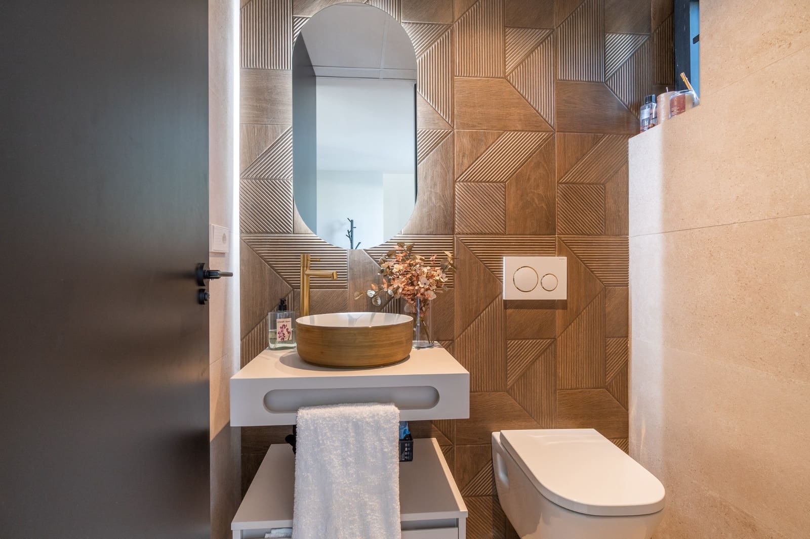 Chalet de 2 habitaciones en Los Balcones en venta con piscina garaje - 649.000 € (Ref: 9463878)