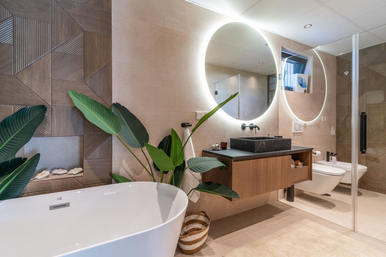 Chalet de 2 habitaciones en Los Balcones en venta con piscina garaje - 649.000 € (Ref: 9463878)