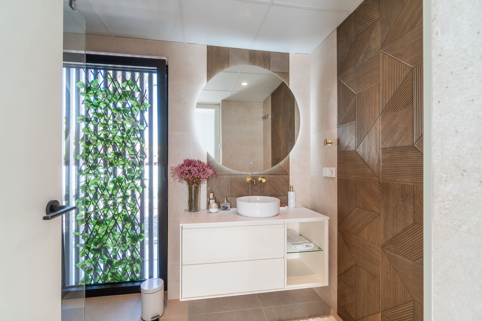 Chalet de 2 habitaciones en Los Balcones en venta con piscina garaje - 649.000 € (Ref: 9463878)