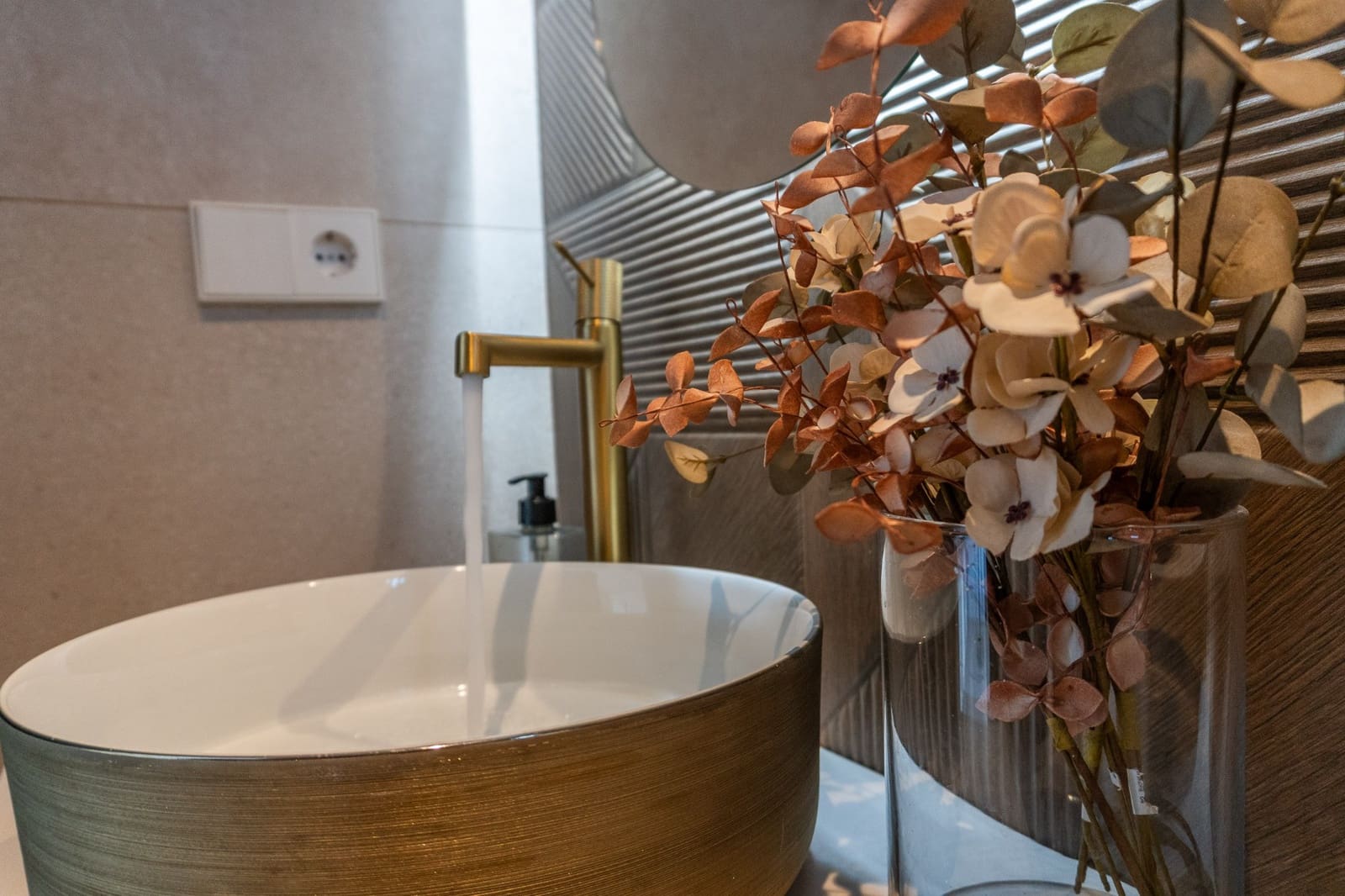 Chalet de 2 habitaciones en Los Balcones en venta con piscina garaje - 649.000 € (Ref: 9463878)