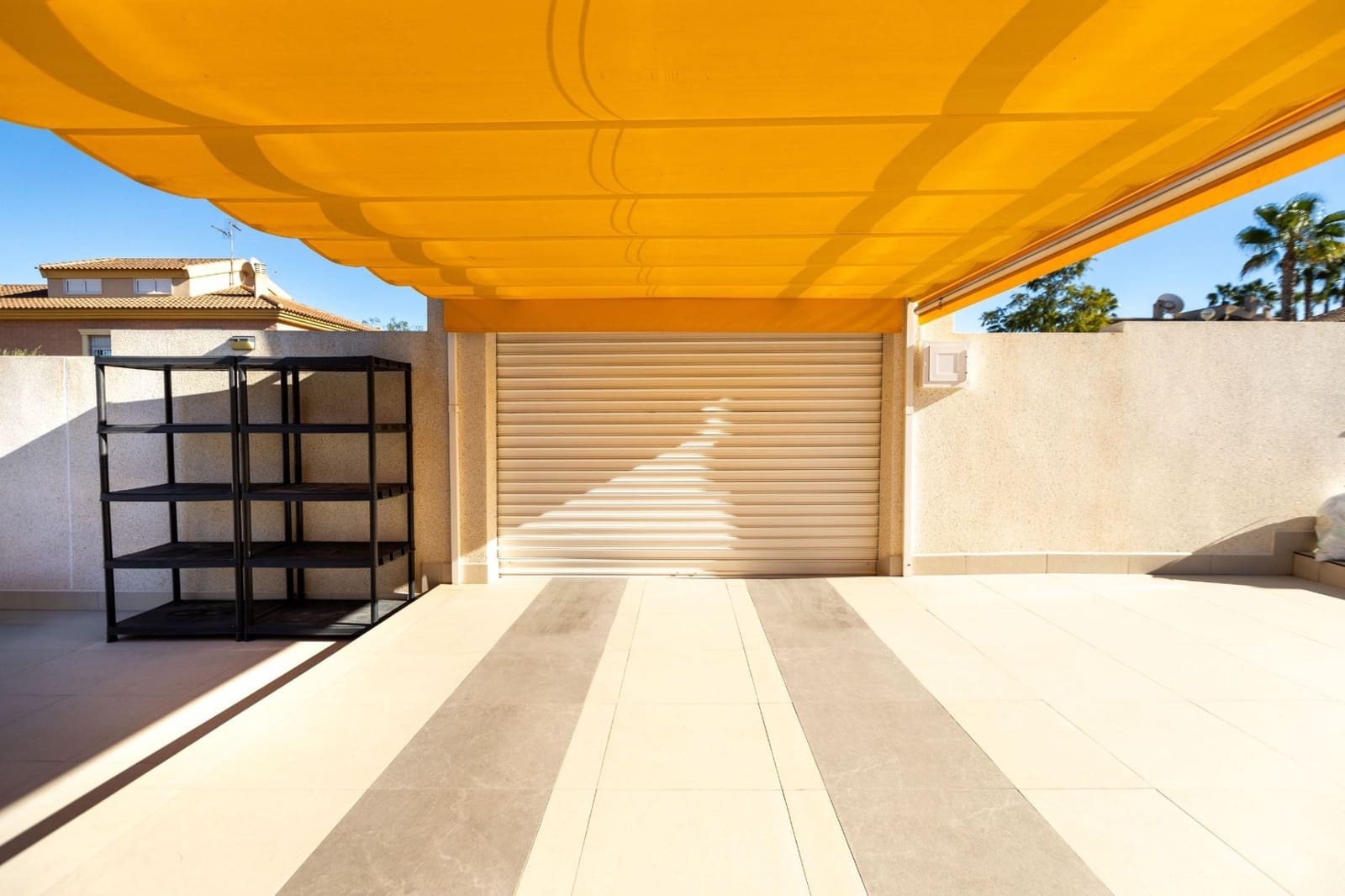 5 bedroom Villa for sale in Benijofar with pool - € 495,000 (Ref: 9463880)