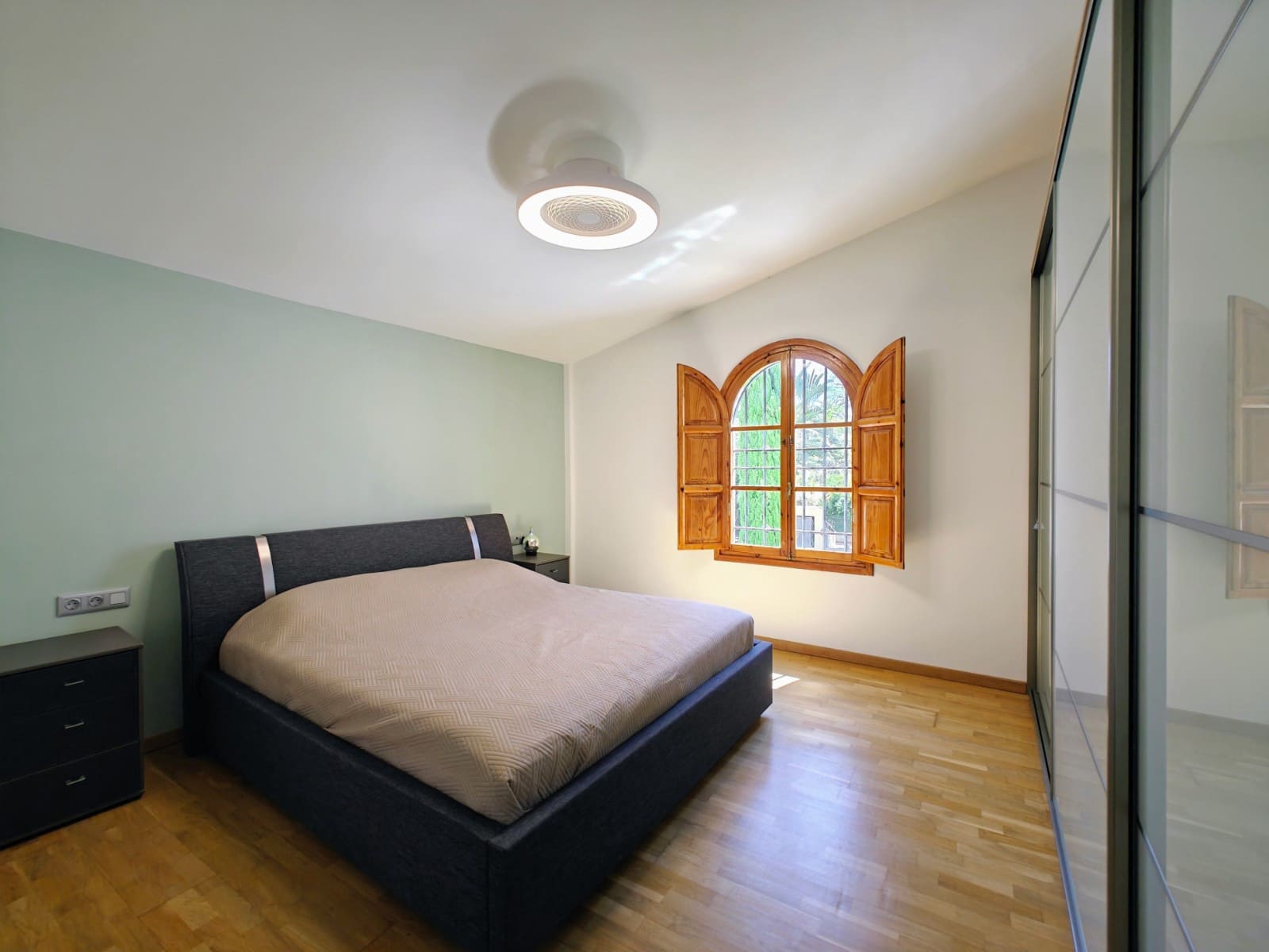 6 Zimmer Villa zu verkaufen in Elche / Elx mit Pool Garage - 1.250.000 € (Ref: 9463881)