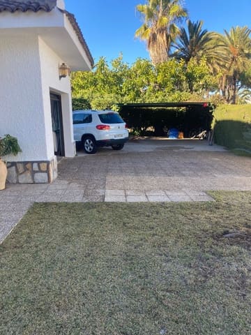 4 soverom Villa til salgs i Cabo Roig, Orihuela med svømmebasseng garasje - € 950 000 (Ref: 9463883)