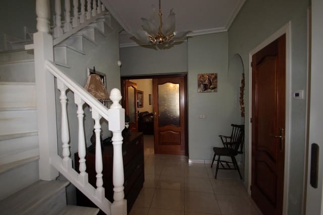 4 sovrum Villa till salu i Cabo Roig, Orihuela med pool garage - 1 150 000 € (Ref: 9463885)