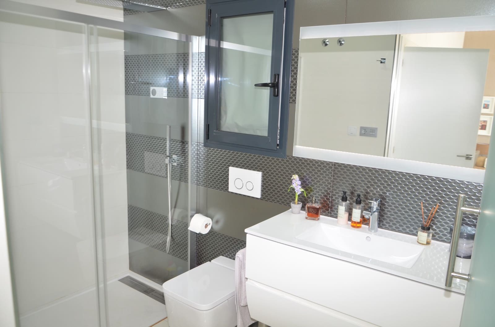 3 Zimmer Villa zu verkaufen in Pilar de la Horadada mit Pool - 499.000 € (Ref: 9463887)