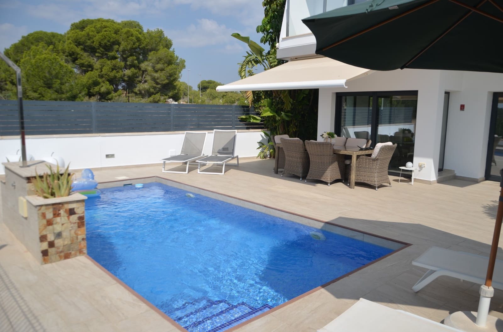 3 Zimmer Villa zu verkaufen in Pilar de la Horadada mit Pool - 499.000 € (Ref: 9463887)