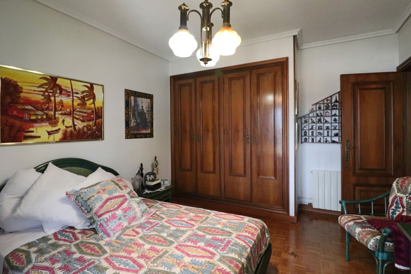 6 bedroom Villa for sale in La Nucia with garage - € 585,000 (Ref: 9463888)