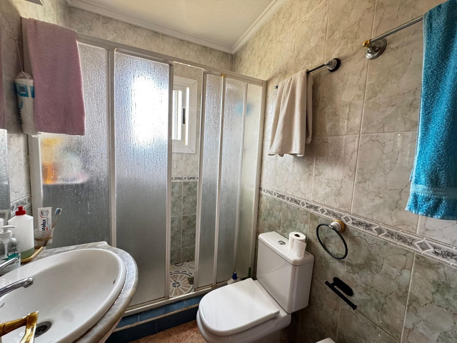 5 bedroom Villa for sale in Orihuela Costa with pool - € 334,000 (Ref: 9463893)