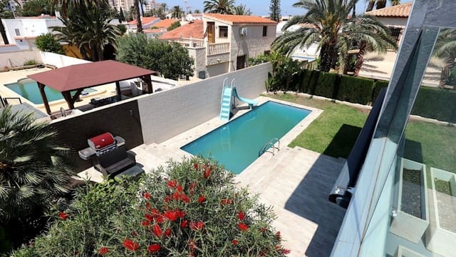 3 camera da letto Villa in vendita in Los Ángeles, Alicante città con piscina - 709.000 € (Rif: 9463899)