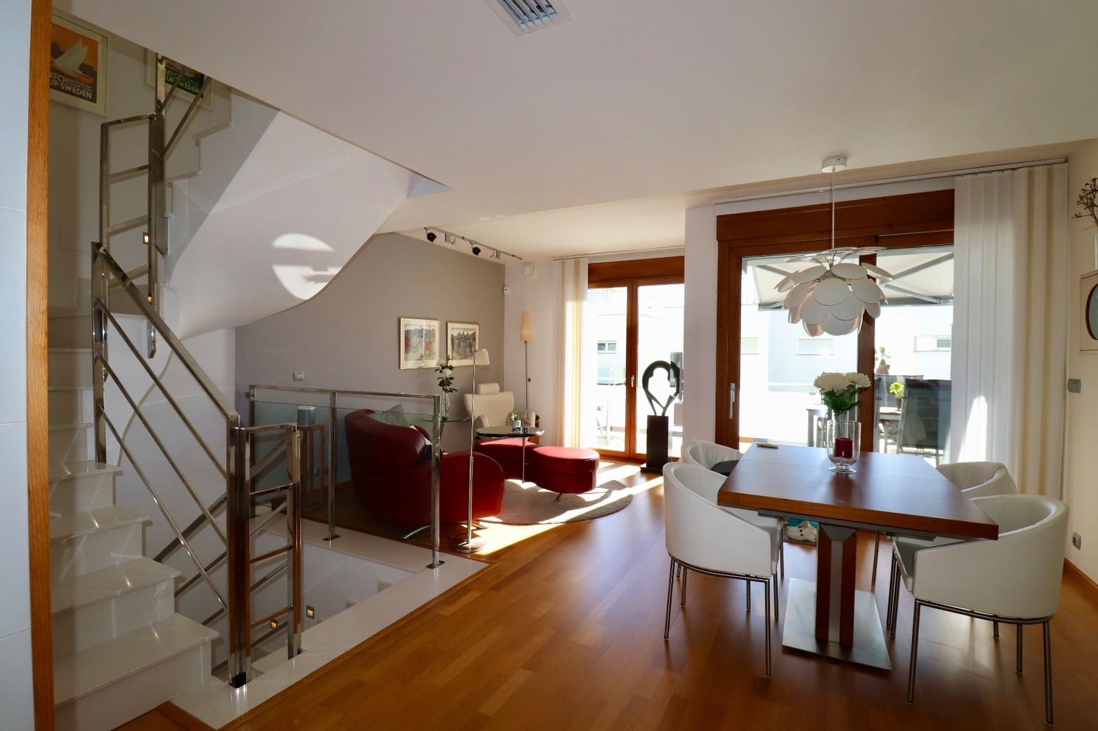 3 bedroom Townhouse for sale in Guardamar del Segura with pool garage - € 595,000 (Ref: 9463902)