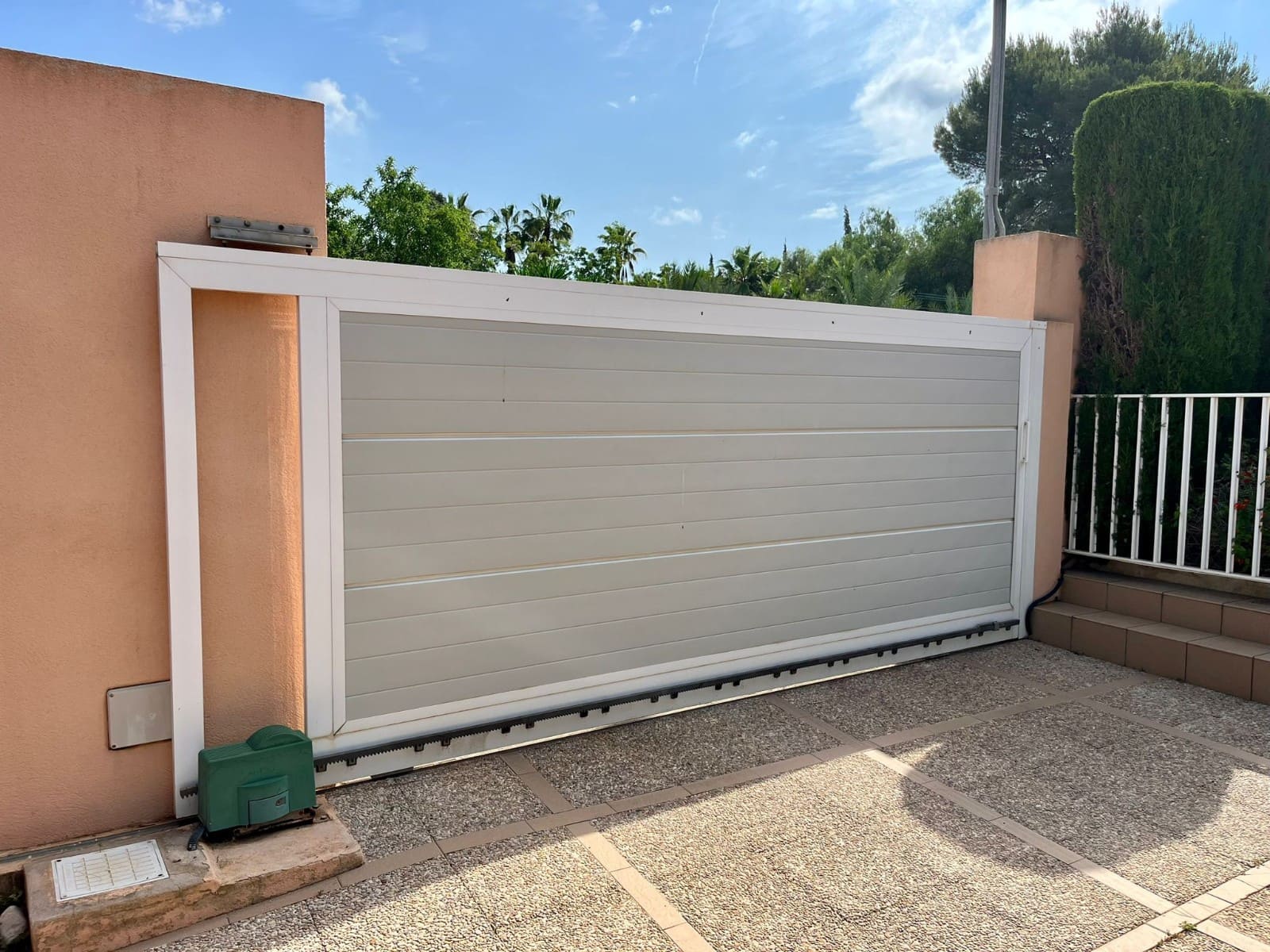 7 bedroom Villa for sale in Benidorm with pool garage - € 1,595,000 (Ref: 9463903)