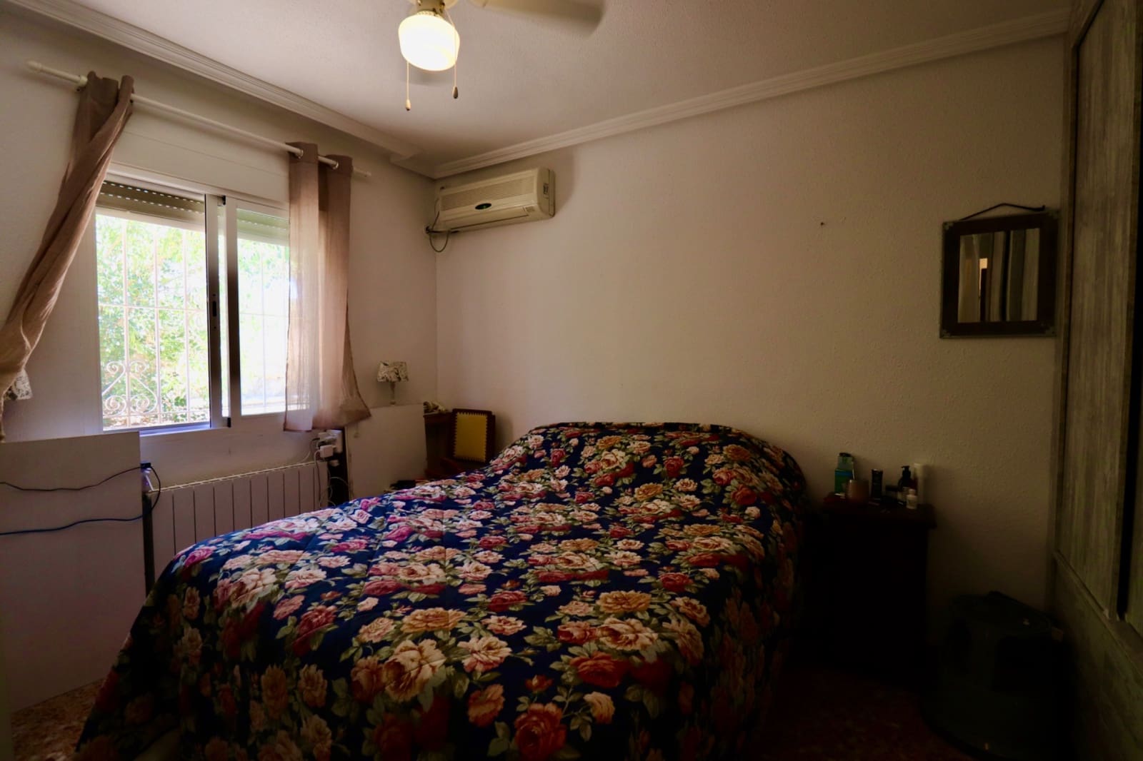 7 bedroom Villa for sale in Alicante / Alacant city with pool garage - € 530,000 (Ref: 9463906)