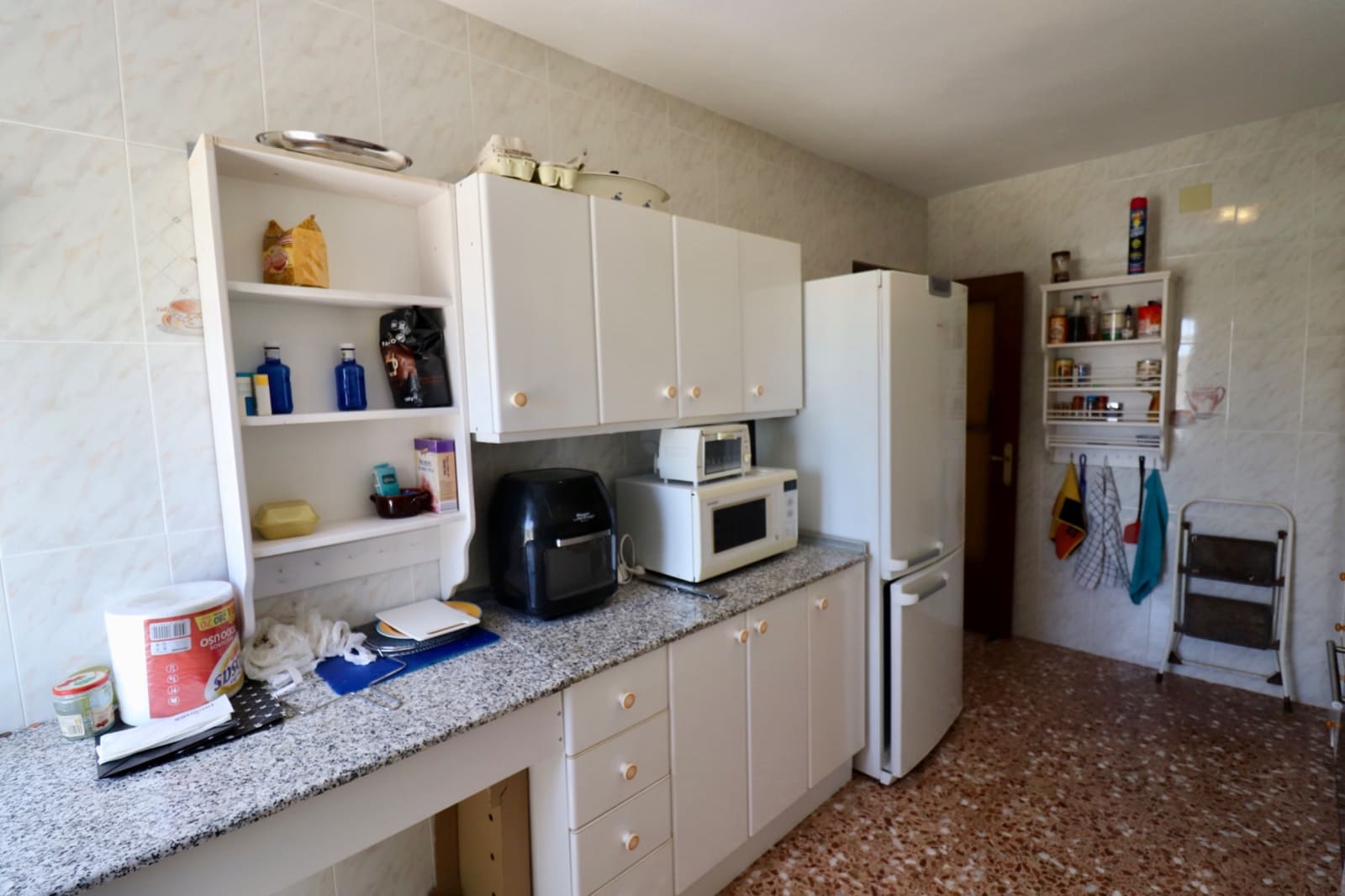 7 bedroom Villa for sale in Alicante / Alacant city with pool garage - € 530,000 (Ref: 9463906)