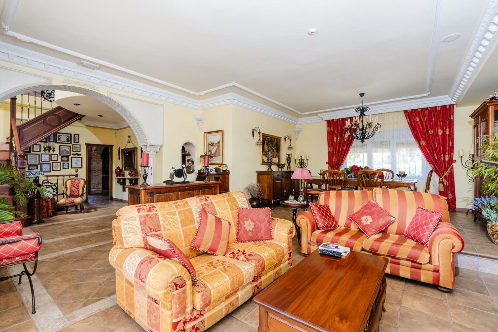 5 quarto Moradia para venda em San Vicente / Sant Vicent del Raspeig com piscina garagem - 850 000 € (Ref: 9463909)