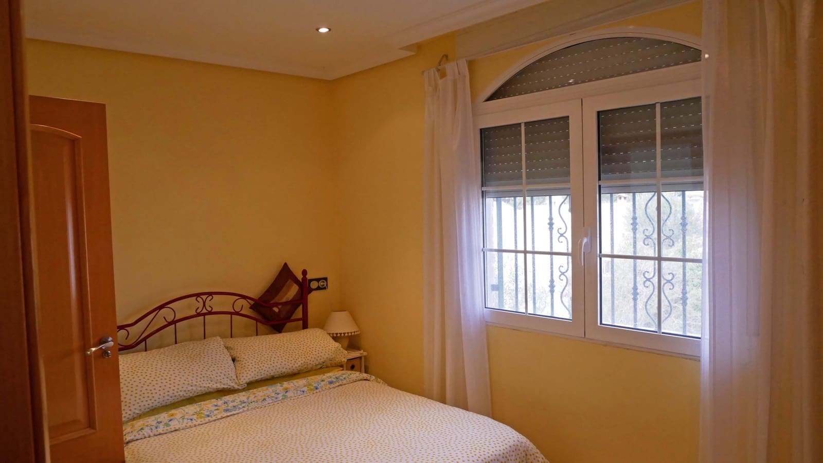 6 soveværelse Villa til salg i El Chaparral med swimmingpool garage - € 750.000 (Ref: 9463911)