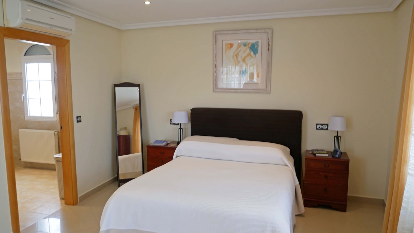 6 soveværelse Villa til salg i El Chaparral med swimmingpool garage - € 750.000 (Ref: 9463911)