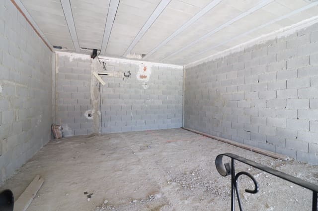 Komercyjne na sprzedaż w Benijófar - 69 000 € (Ref: 9463915)