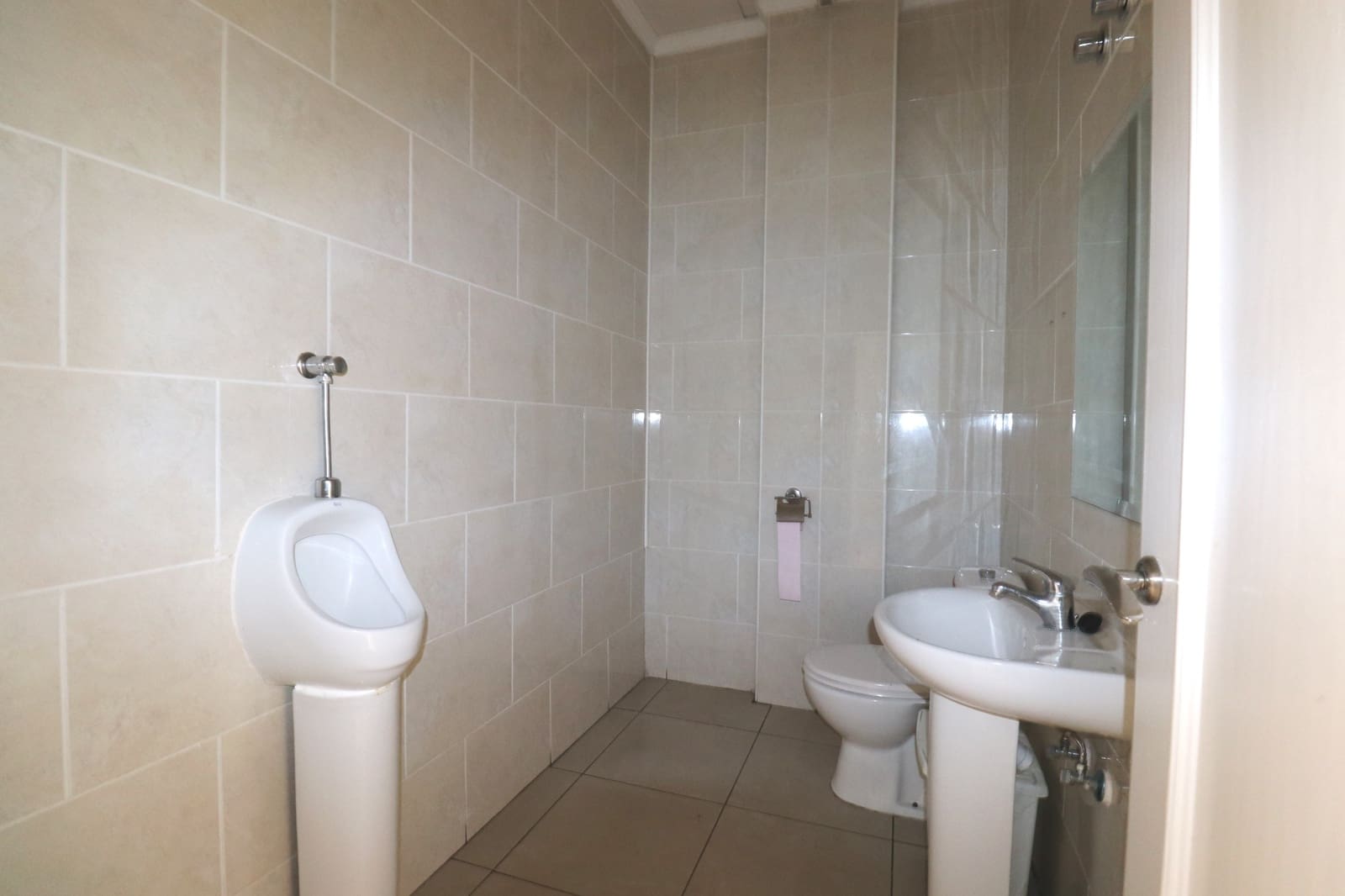 Commercial for sale in Benijofar - € 114,950 (Ref: 9463916)