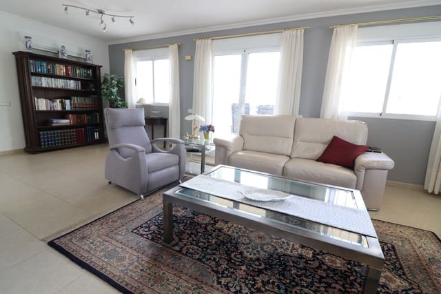 3 slaapkamer Villa te koop in Algorfa met zwembad garage - € 585.000 (Ref: 9463918)