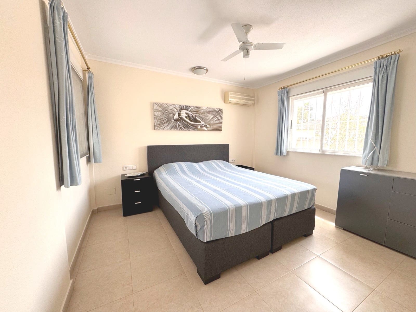 3 slaapkamer Villa te koop in Algorfa met zwembad garage - € 585.000 (Ref: 9463918)