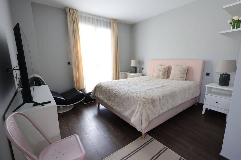 4 sypialnia Willa na sprzedaż w Cabo Roig z basenem garażem - 1 190 000 € (Ref: 9463924)